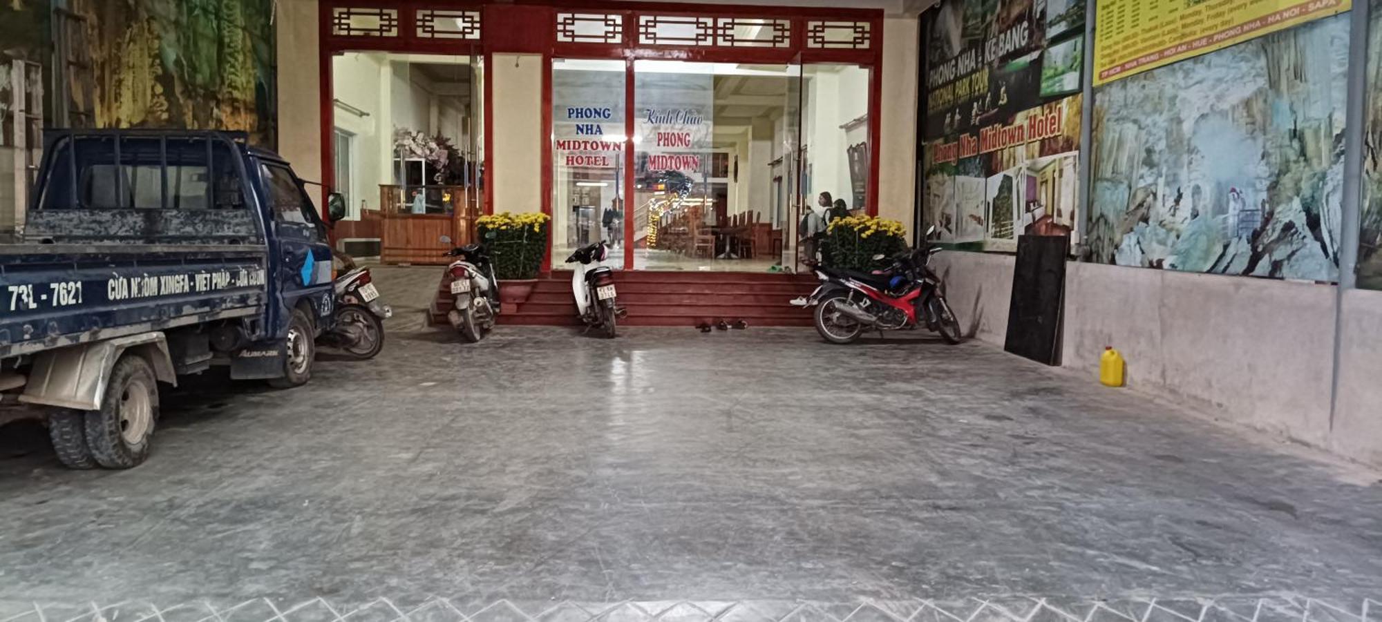 Phong Nha Midtown Hotel Cu Lac Εξωτερικό φωτογραφία