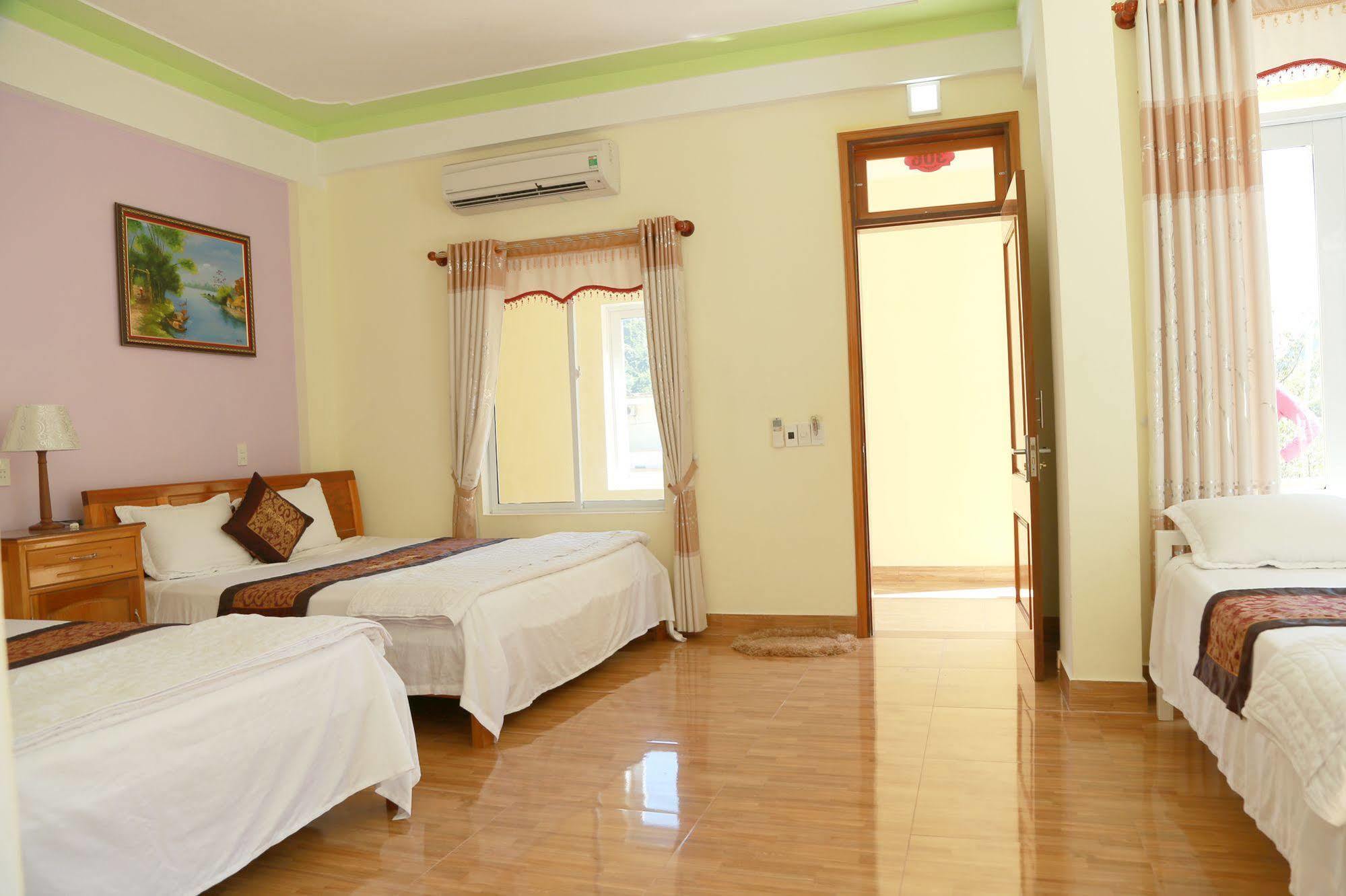 Phong Nha Midtown Hotel Cu Lac Εξωτερικό φωτογραφία